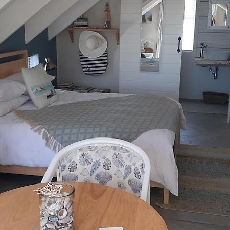 Milk Thistle Loft & Studio Apartments Paternoster Buitenkant foto