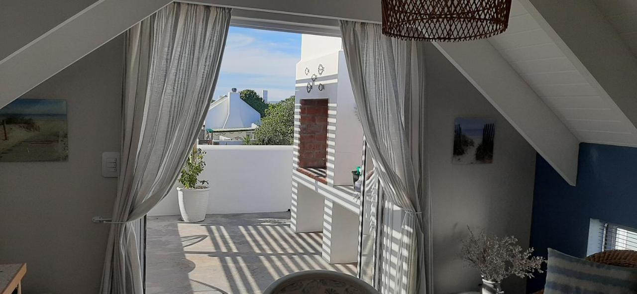 Milk Thistle Loft & Studio Apartments Paternoster Buitenkant foto