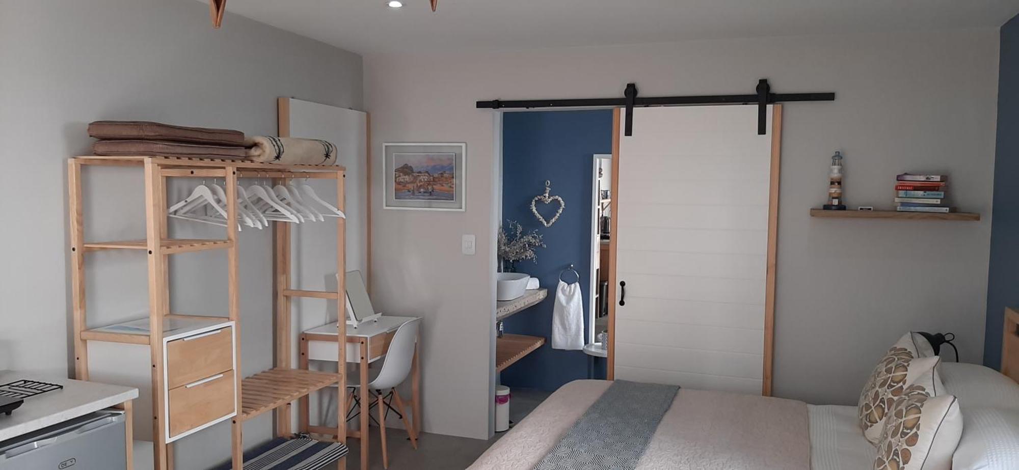 Milk Thistle Loft & Studio Apartments Paternoster Buitenkant foto