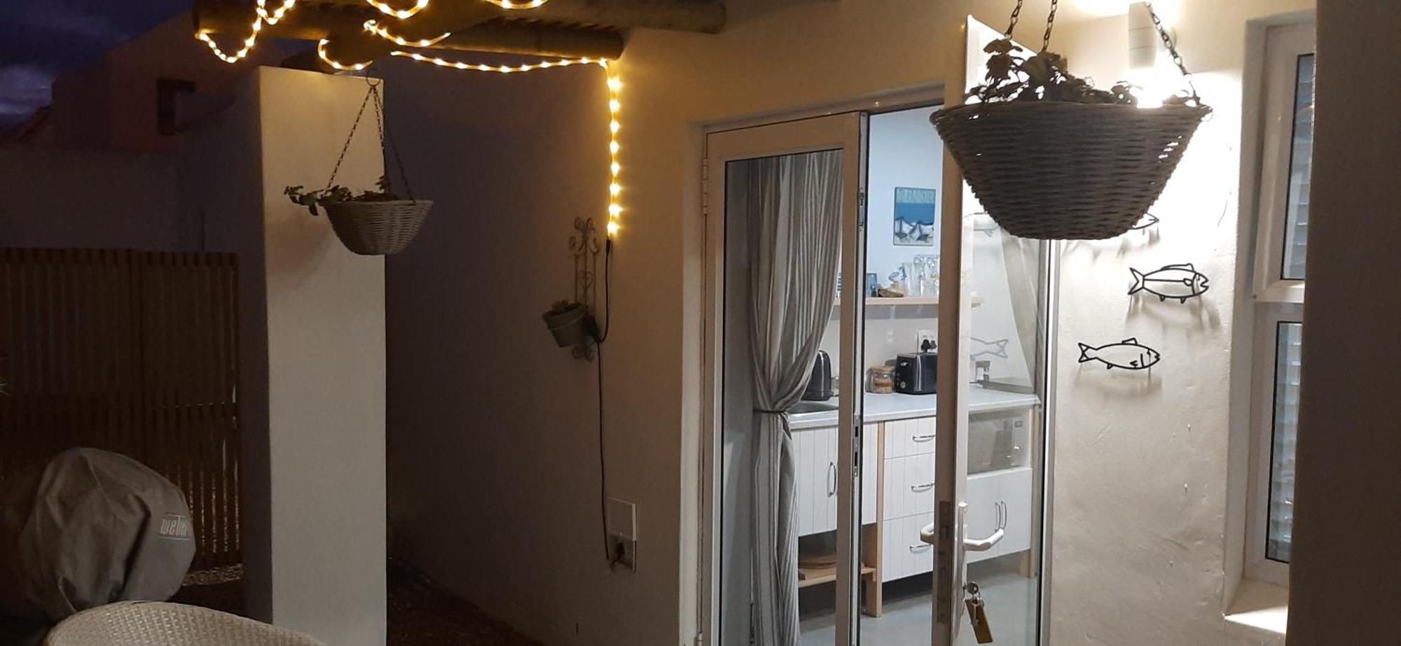 Milk Thistle Loft & Studio Apartments Paternoster Buitenkant foto