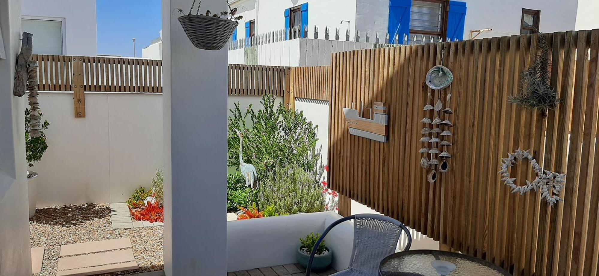 Milk Thistle Loft & Studio Apartments Paternoster Buitenkant foto