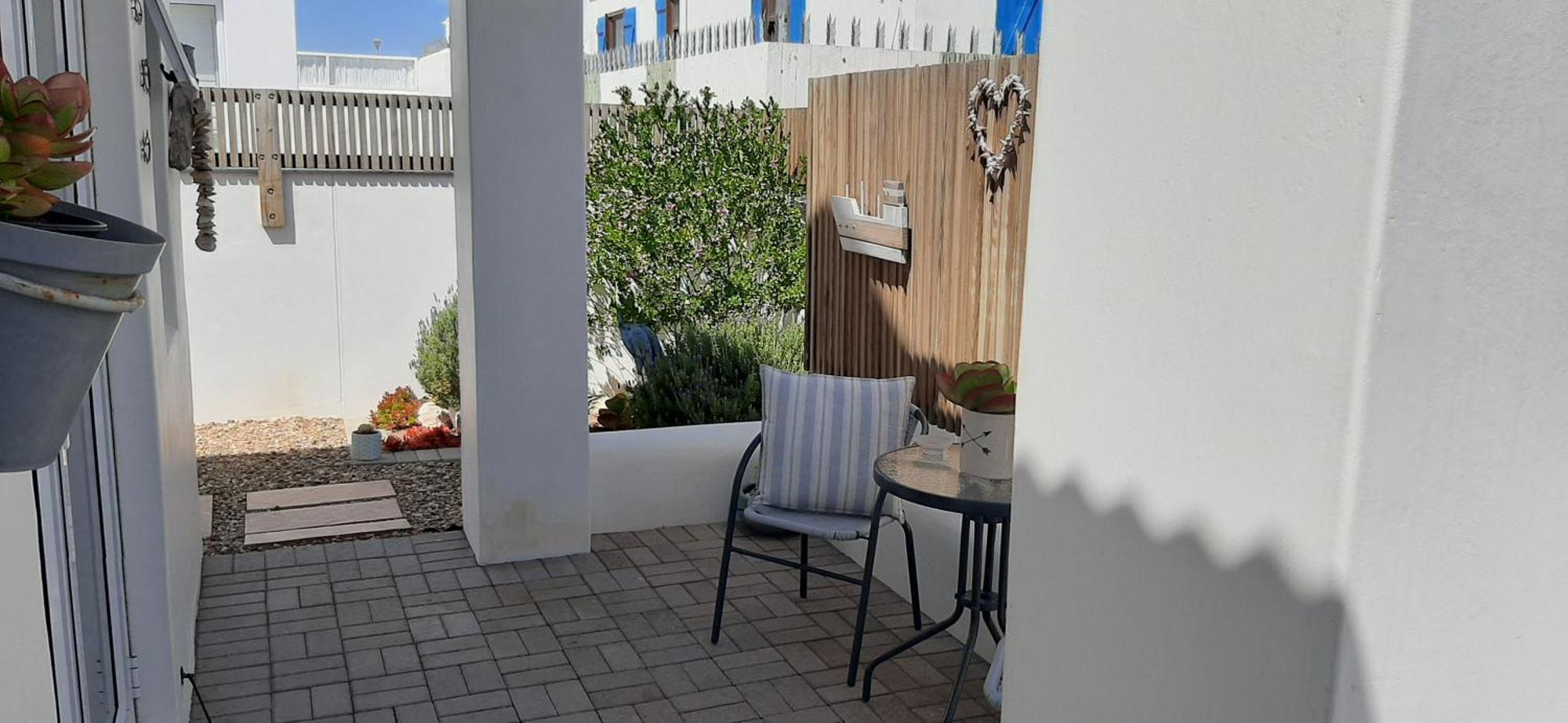 Milk Thistle Loft & Studio Apartments Paternoster Buitenkant foto